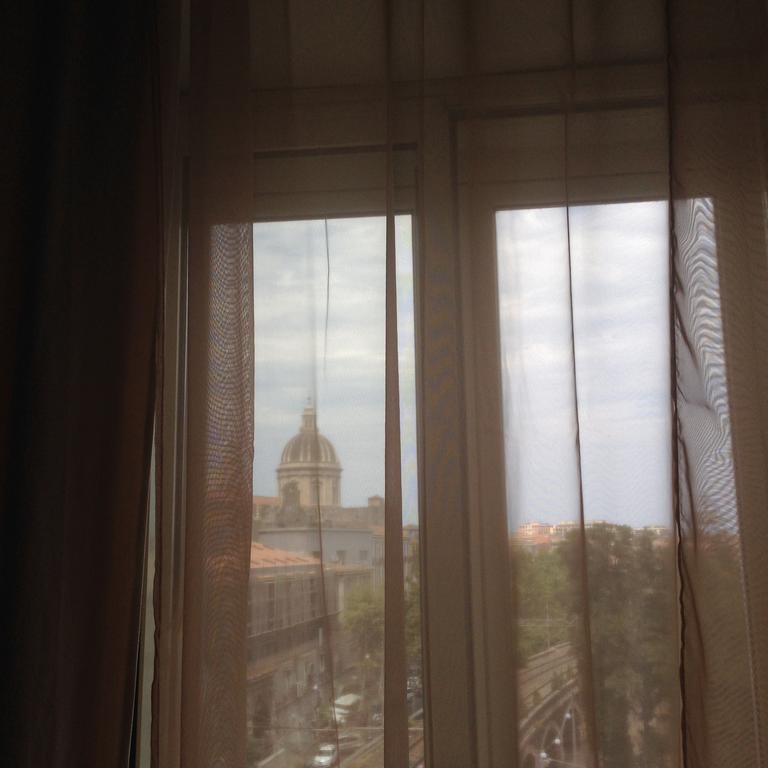 B&B Young Catania Eksteriør bilde