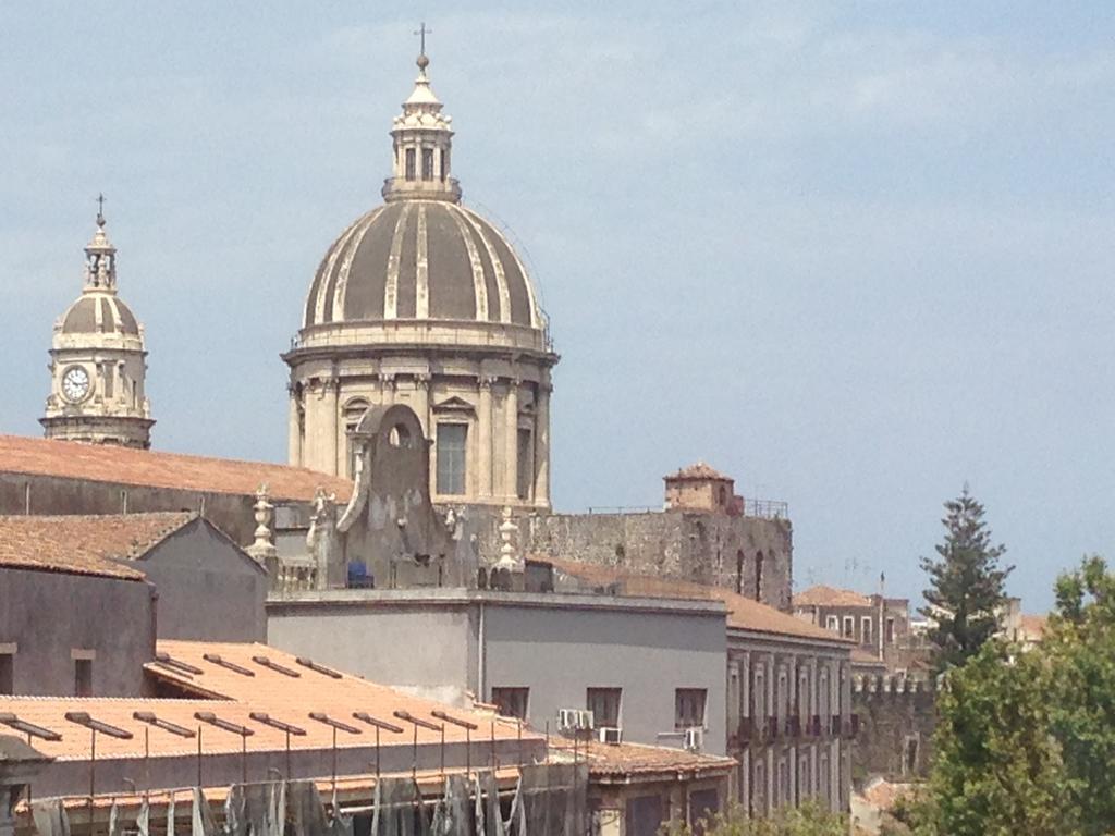 B&B Young Catania Eksteriør bilde